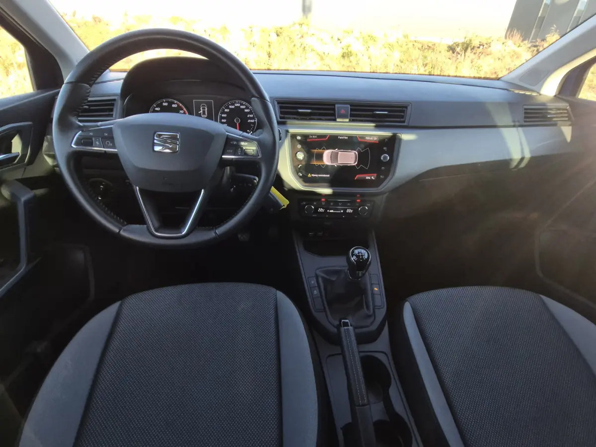 1.0 TSI Style Business NAVIGATIE Apple Carplay.