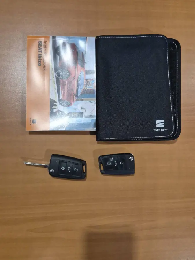 1.0 TSI Style Business NAVIGATIE Apple Carplay.