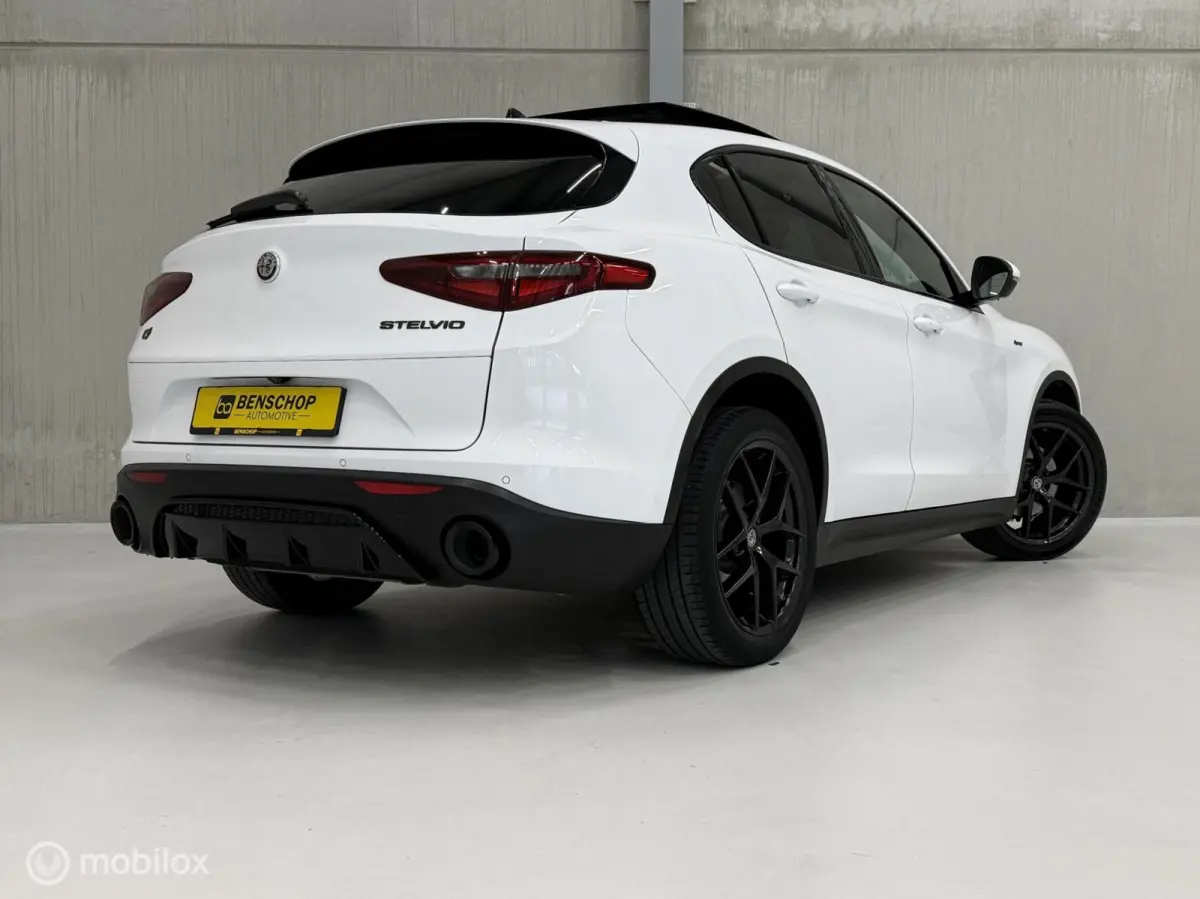 2.0 T AWD Sprint Panodak Leer Navi Carplay Camera BTW Auto!