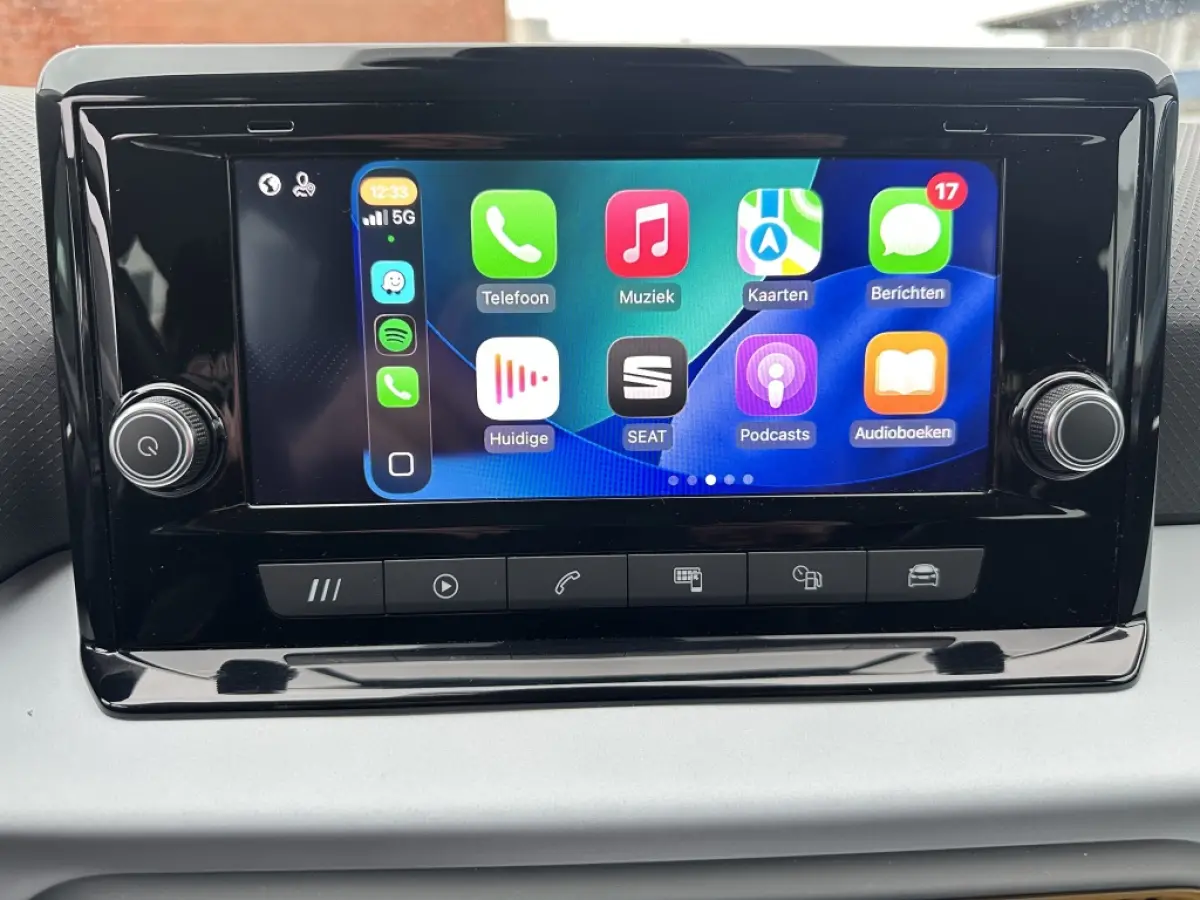 1.0 TSI Bi Color Apple Carplay Velgen Matrix Led
