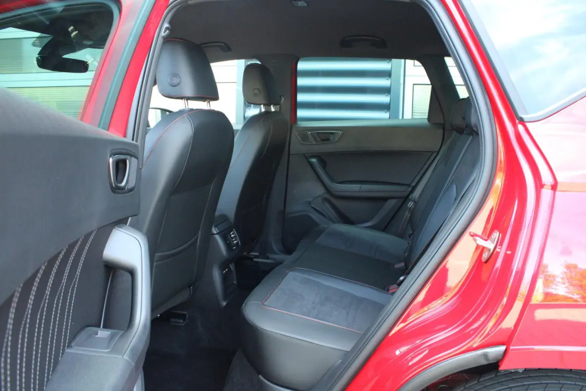 1.5 TSI 150pk DSG FR Business Intense | Safe & Driving Pakket | Afneembare Trekhaak