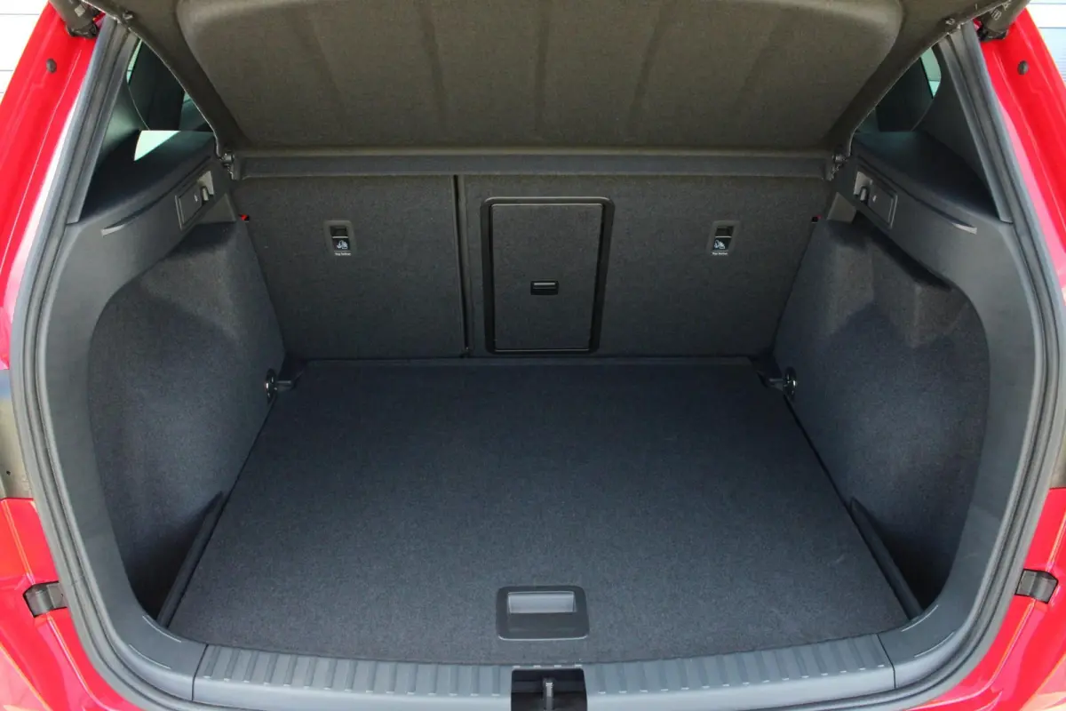 1.5 TSI 150pk DSG FR Business Intense | Safe & Driving Pakket | Afneembare Trekhaak