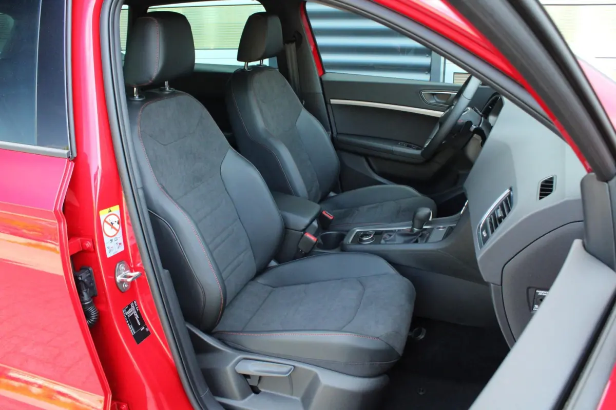 1.5 TSI 150pk DSG FR Business Intense | Safe & Driving Pakket | Afneembare Trekhaak