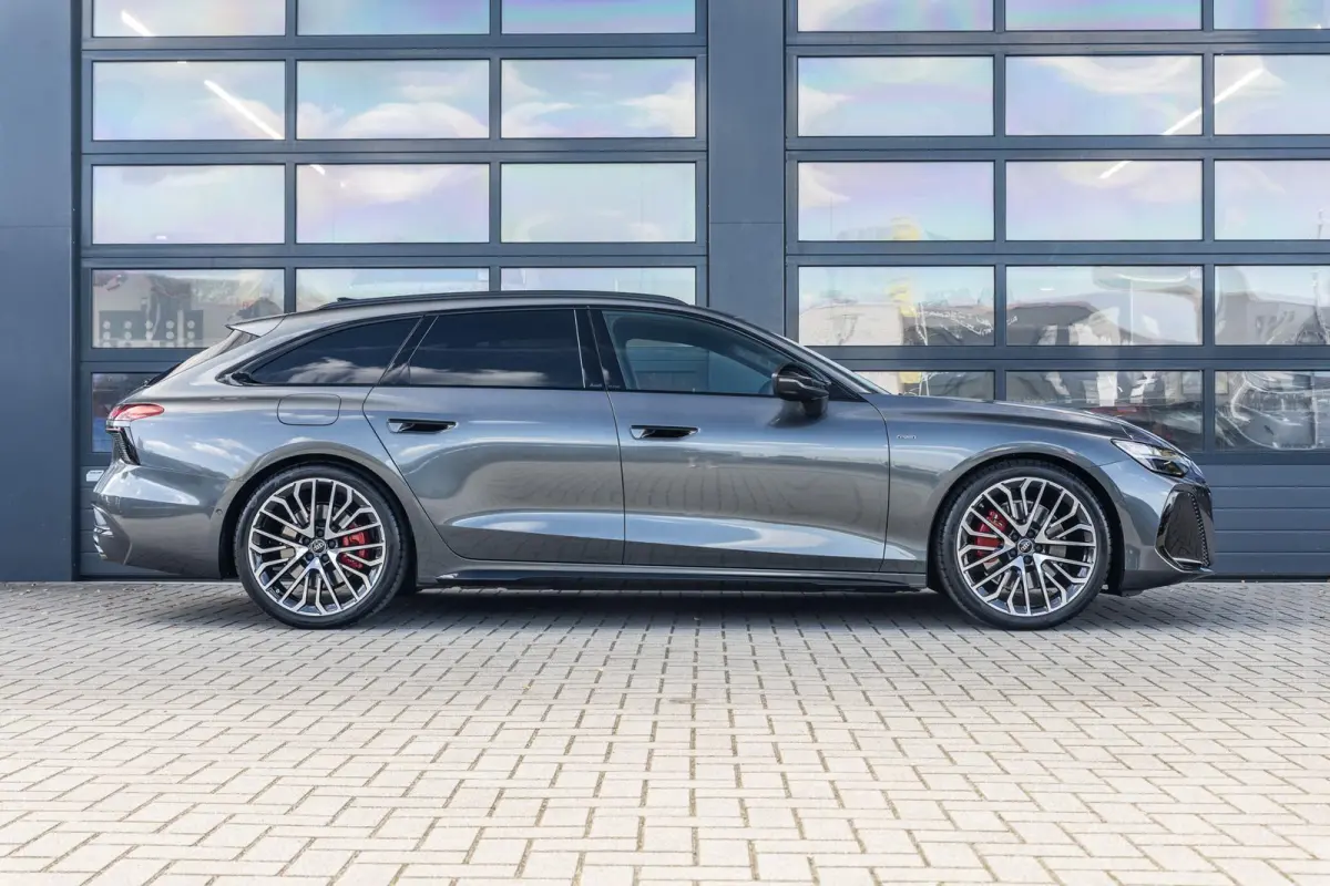 2.0 e-hybrid 367pk quattro S edition Competition | LMV 21'' | Panoramadak | B&O Sound Systeem