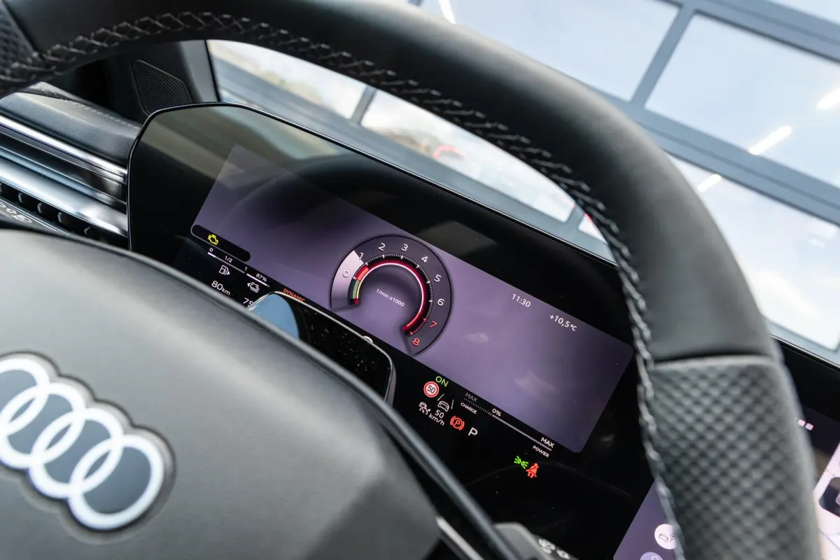 2.0 e-hybrid 367pk quattro S edition Competition | LMV 21'' | Panoramadak | B&O Sound Systeem