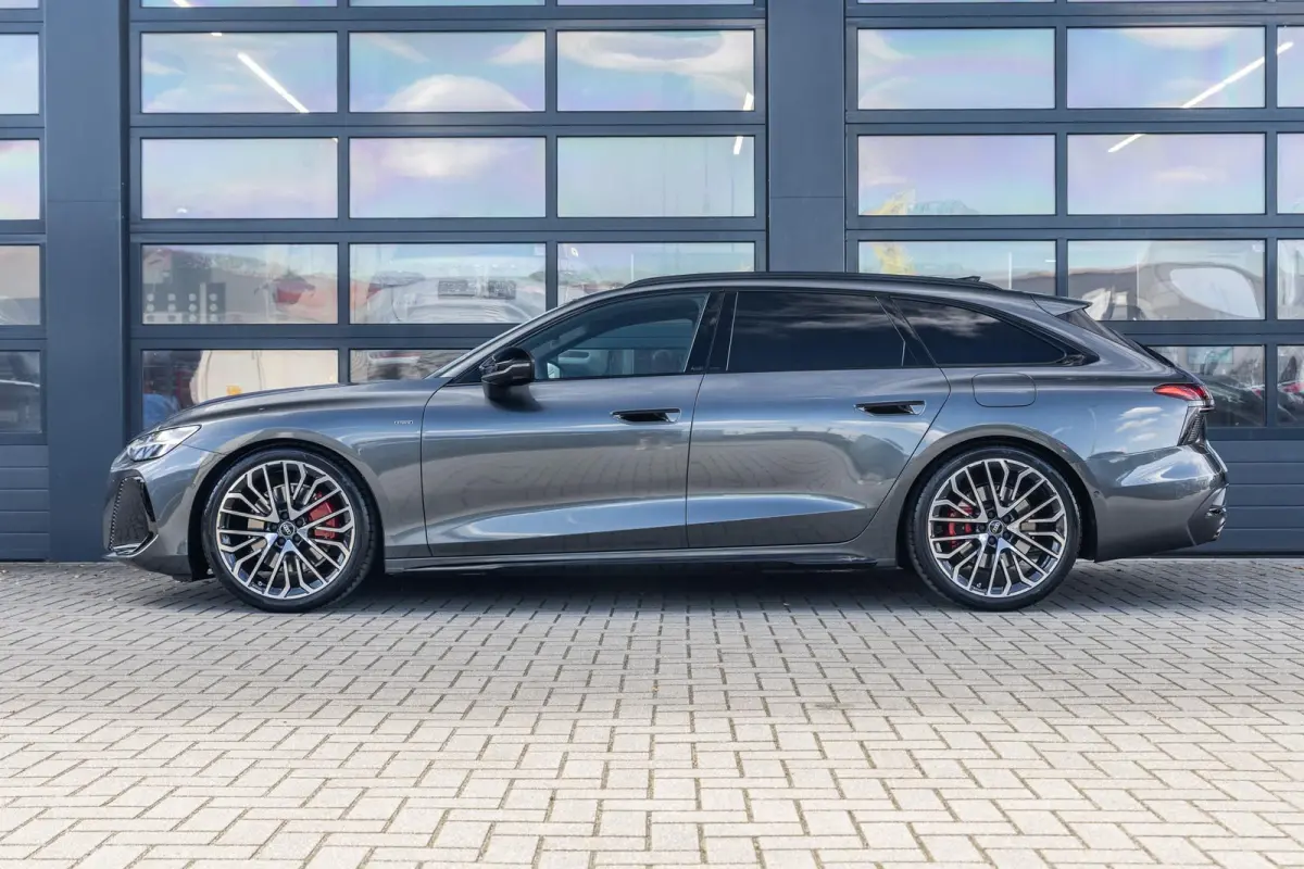 2.0 e-hybrid 367pk quattro S edition Competition | LMV 21'' | Panoramadak | B&O Sound Systeem