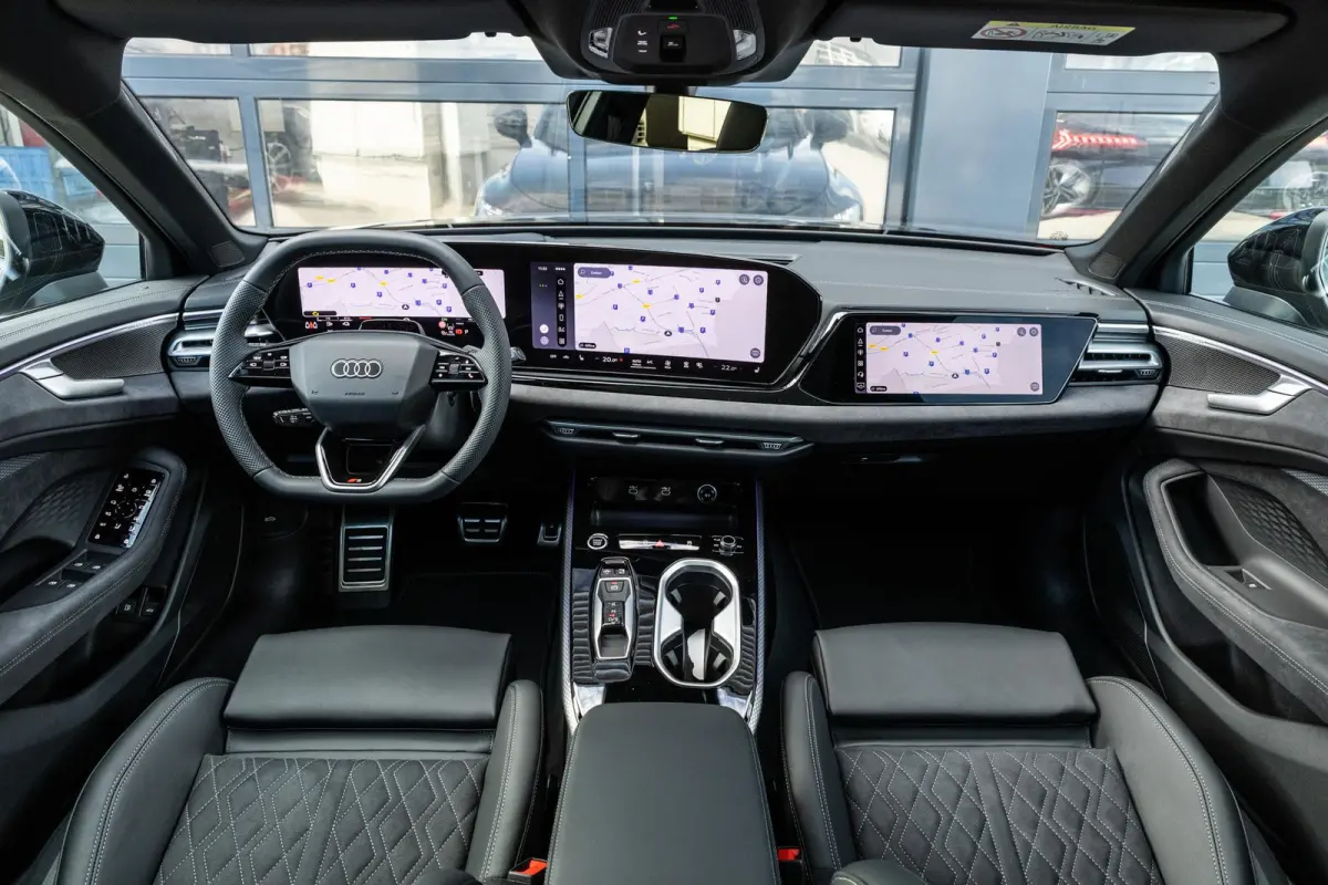 2.0 e-hybrid 367pk quattro S edition Competition | LMV 21'' | Panoramadak | B&O Sound Systeem
