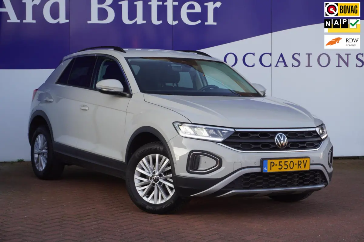 1.5 TSI Life 150PK / Orig-NL / Vitrual /Navigatie / Camera / ParkeerHulp / ACC / = ZOMER AKTIE