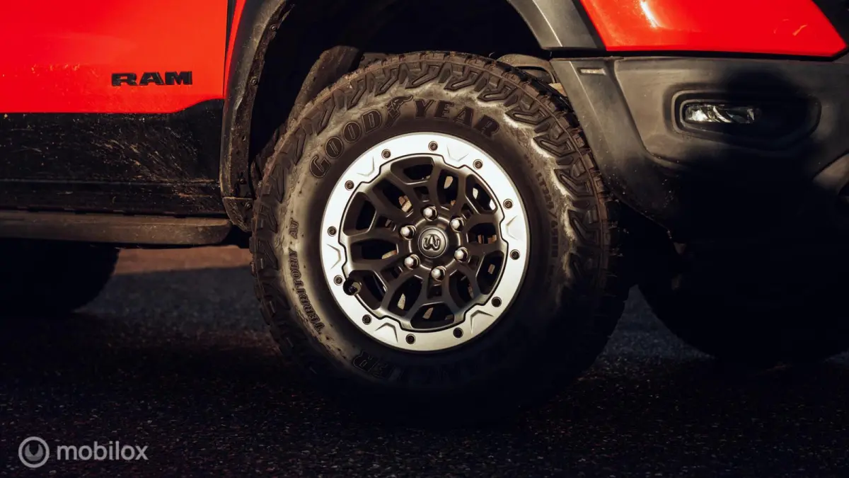 1500 4X4 6.2 V8 4x4 Crew Cab TRX