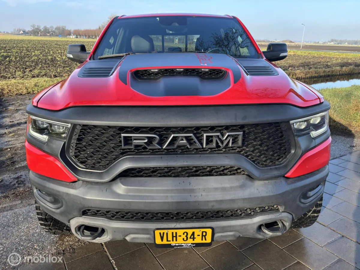 1500 4X4 6.2 V8 4x4 Crew Cab TRX