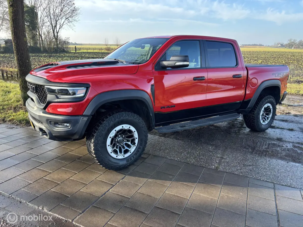 1500 4X4 6.2 V8 4x4 Crew Cab TRX