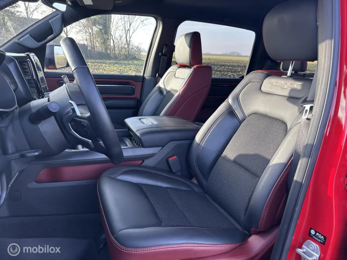 1500 4X4 6.2 V8 4x4 Crew Cab TRX