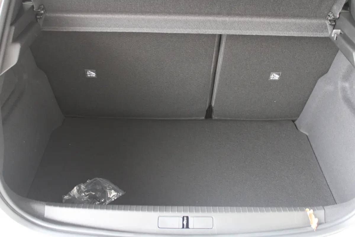 GS | 8 Jaar garantie | Camera | Navigatie | Dode-hoek detectie | Keyless | Climate control | Draadloze Carplay |