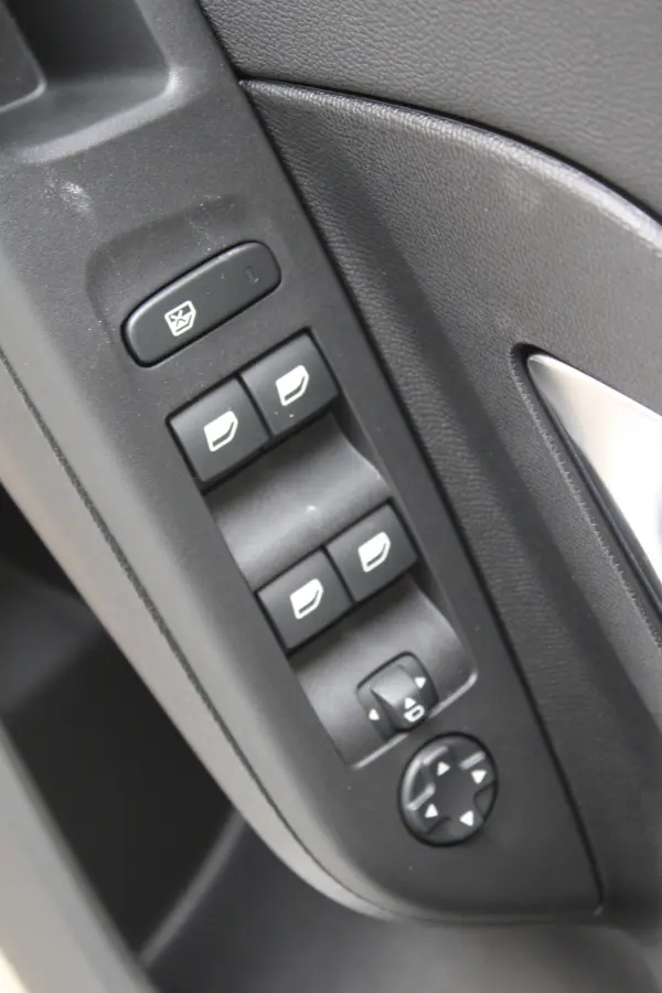 GS | 8 Jaar garantie | Camera | Navigatie | Dode-hoek detectie | Keyless | Climate control | Draadloze Carplay |