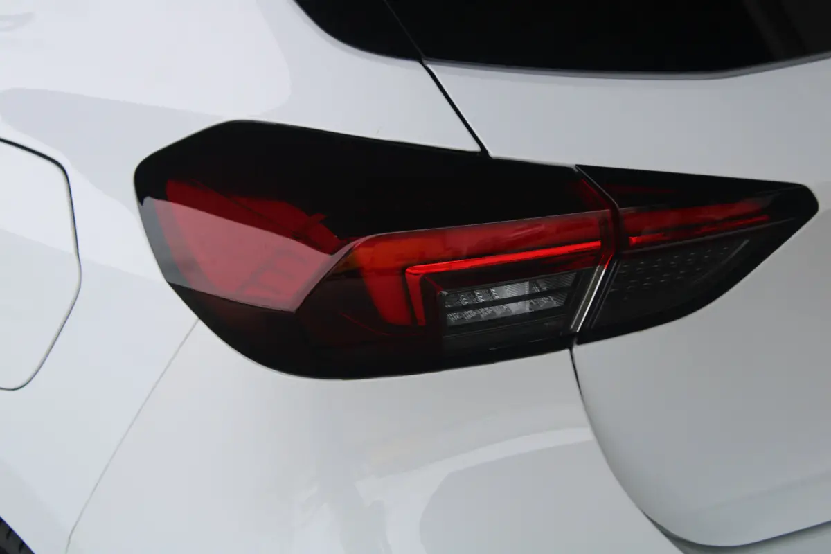 GS | 8 Jaar garantie | Camera | Navigatie | Dode-hoek detectie | Keyless | Climate control | Draadloze Carplay |