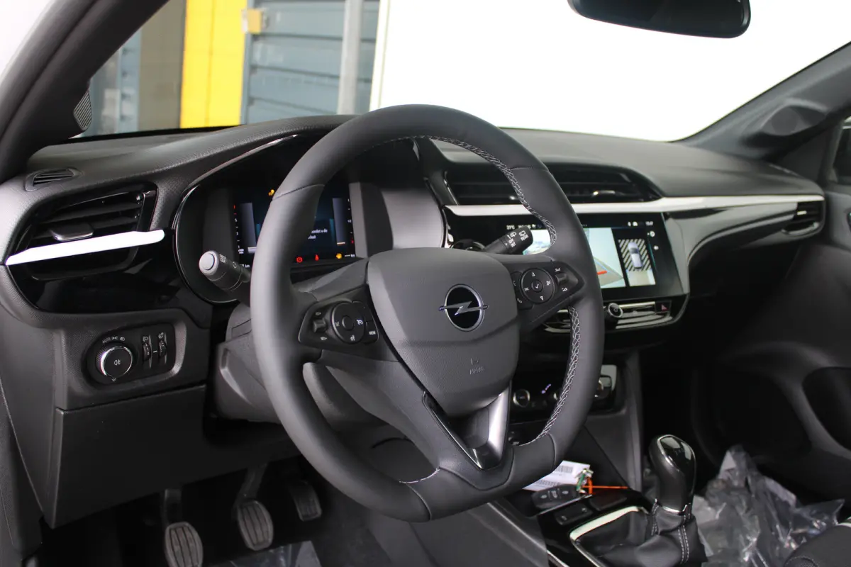 GS | 8 Jaar garantie | Camera | Navigatie | Dode-hoek detectie | Keyless | Climate control | Draadloze Carplay |
