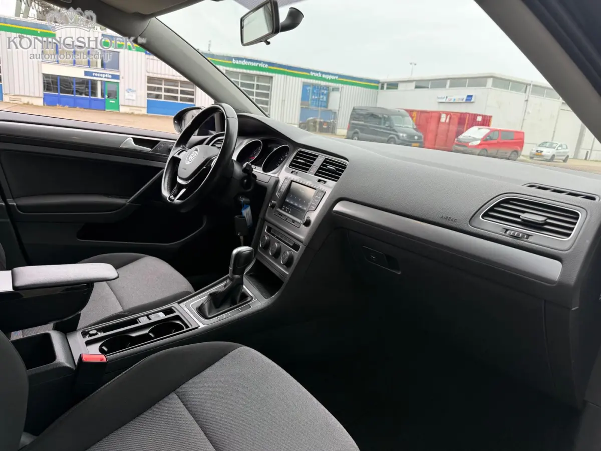 1.0 TSI Trendline Automaat