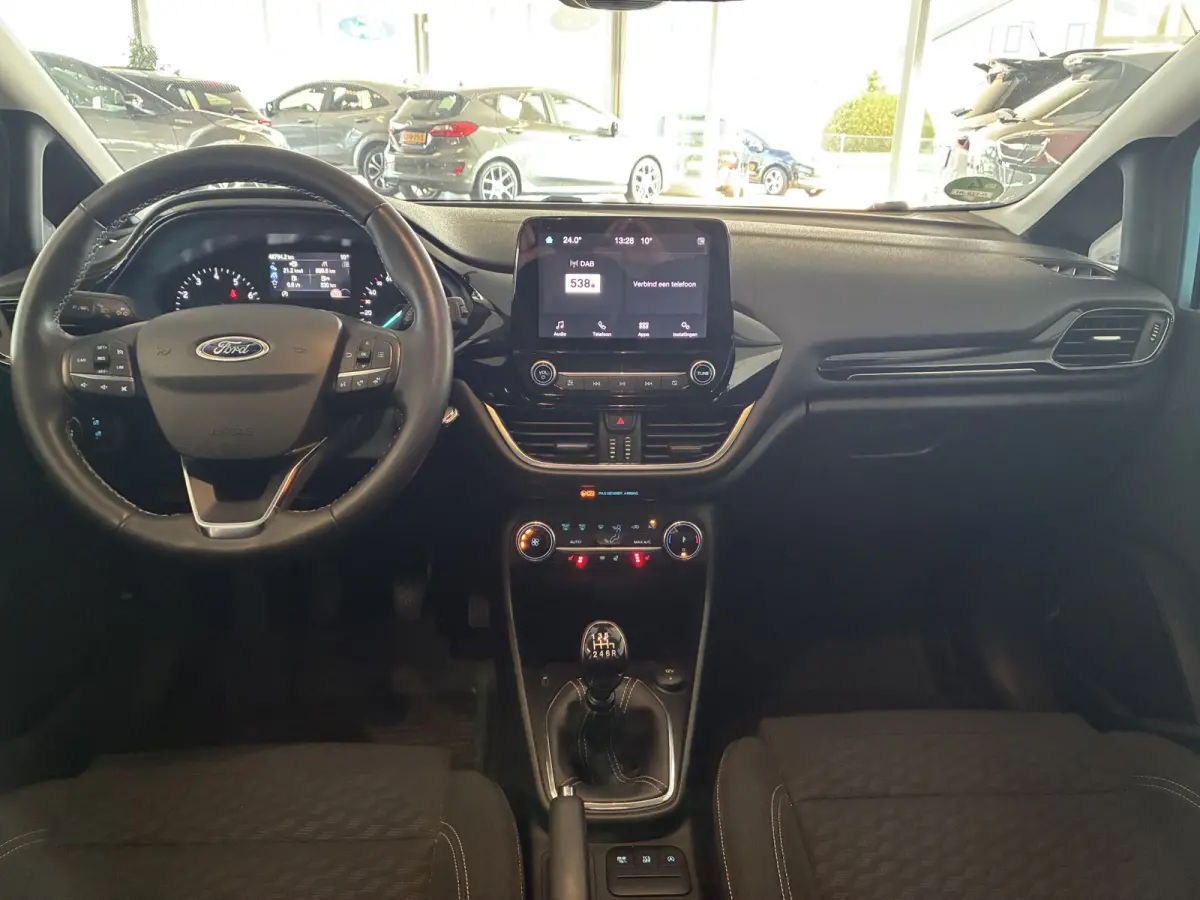 125pk Hybride Titanium MHEV winterpakket-apple carplay-privacyglass