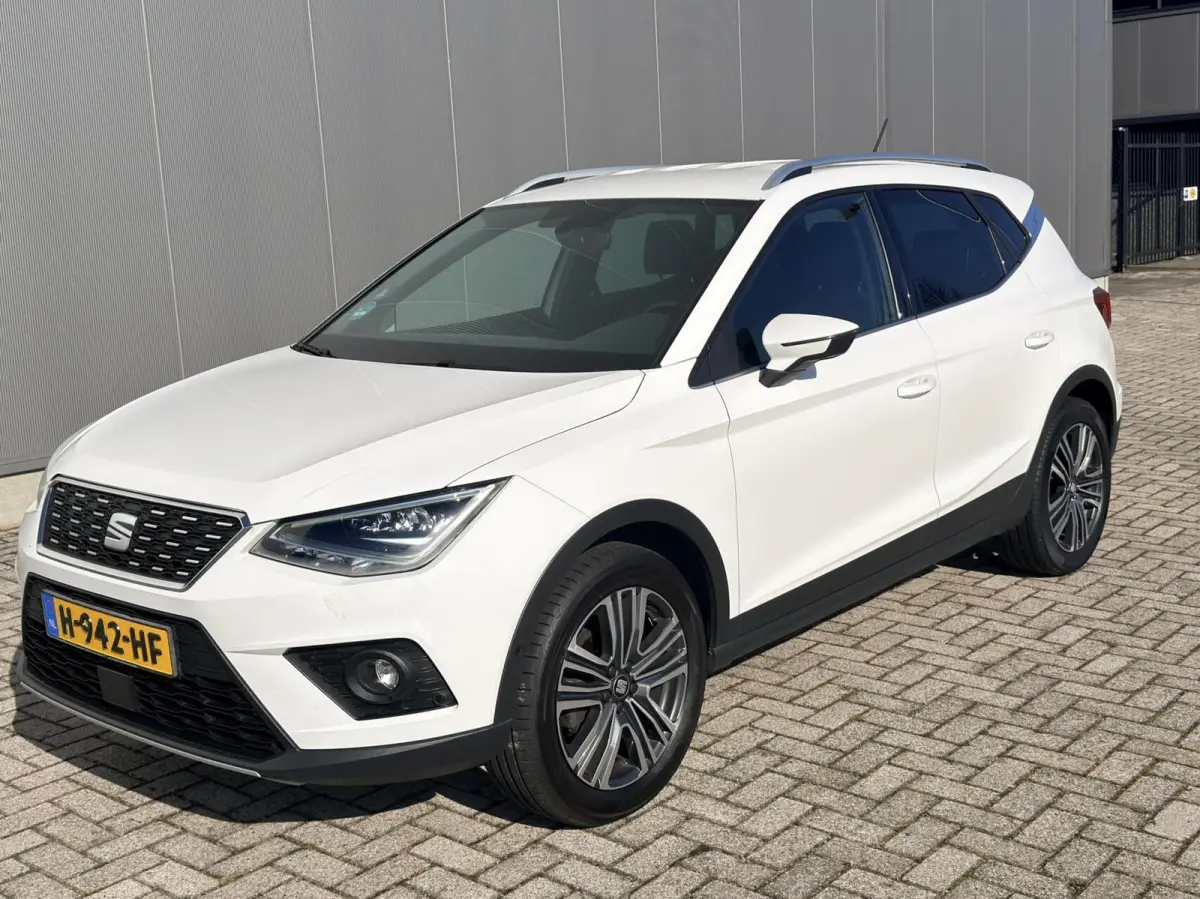 1.0 TSI FR Business Intense Automaat|LED|*Climate*|Trekhaak|Cruise|Carplay|Camera