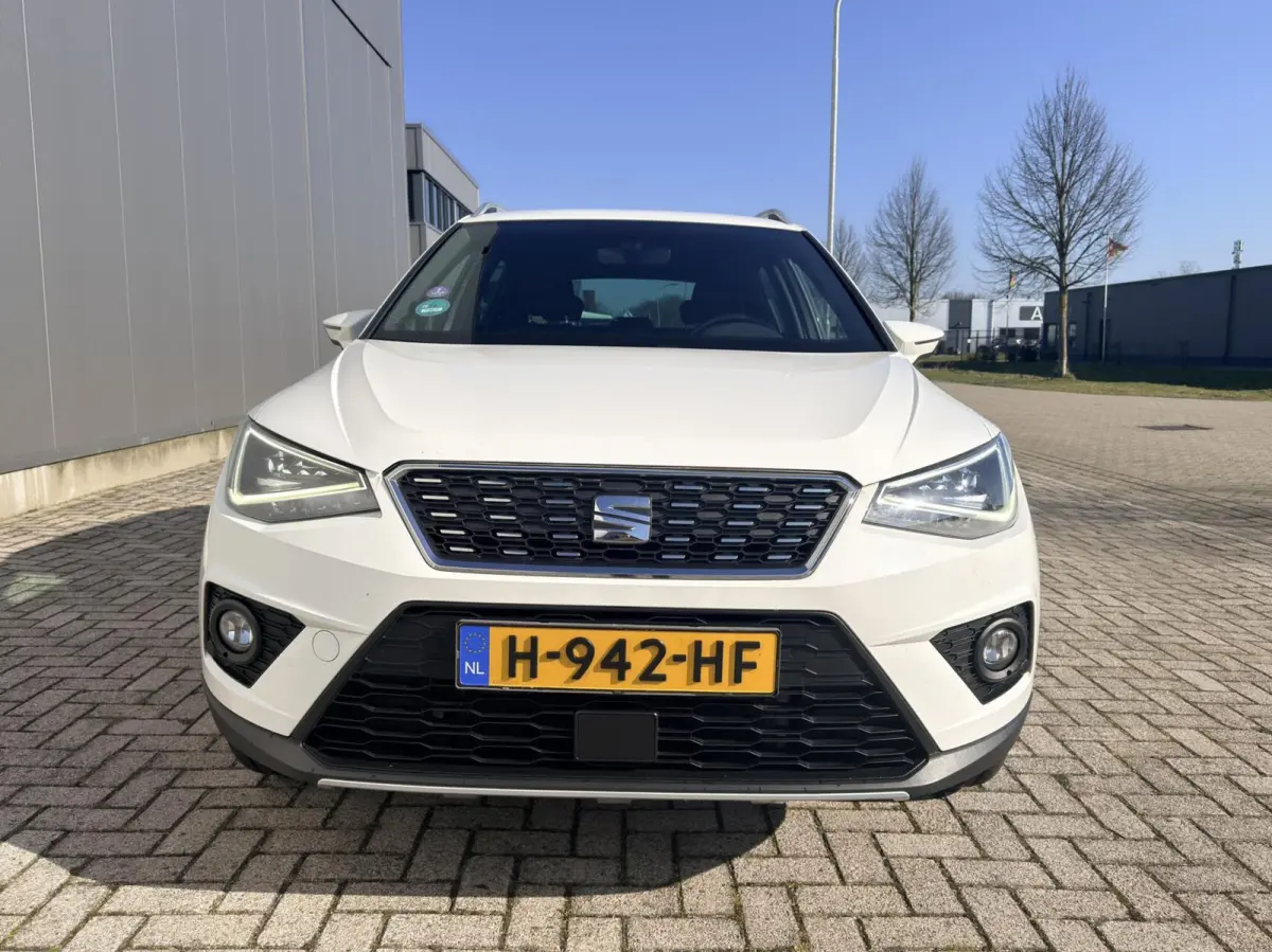 1.0 TSI FR Business Intense Automaat|LED|*Climate*|Trekhaak|Cruise|Carplay|Camera