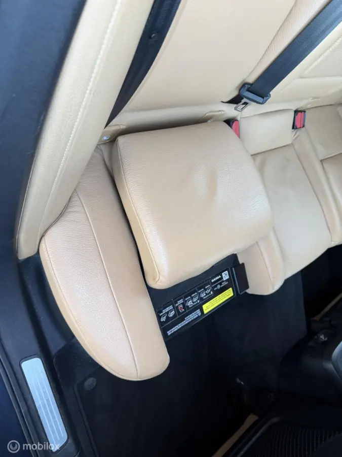 2.0 T4 Momentum Pro LEER/CARPLAY/TREKHAAK