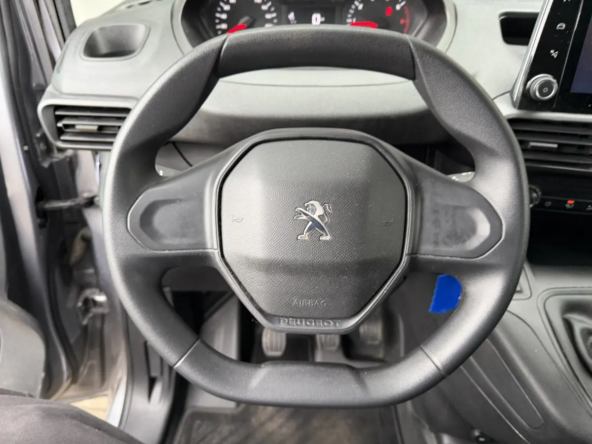 1.5 BlueHDI 131PK Euro 6 Premium Cruise control/CarPlay/Navigatiesysteem