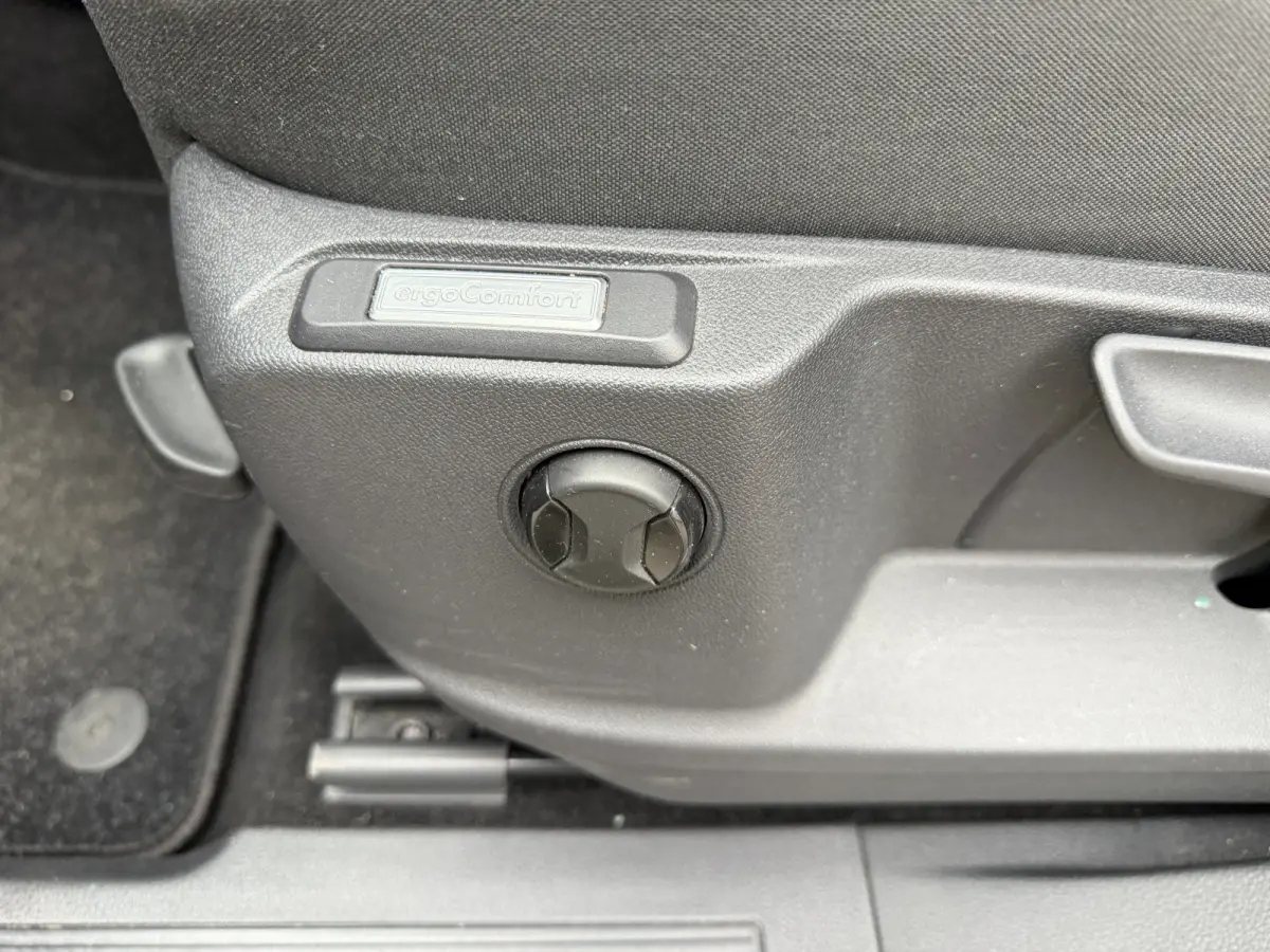 2.0 TDI 102PK Euro 6 Comfort Cruise control/CarPlay/Navigatie
