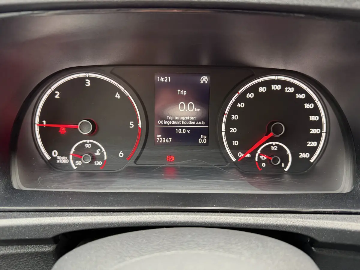 2.0 TDI 102PK Euro 6 Comfort Cruise control/CarPlay/Navigatie