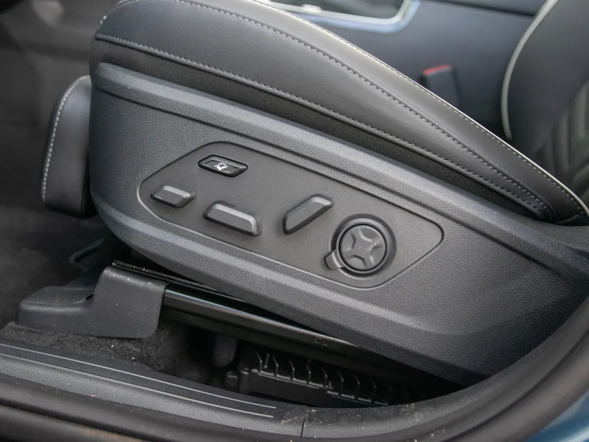 1.6 T-GDi Plug-in Hybrid 4WD ExecutiveLine 7p | Actieprijs* | Direct leverbaar | Panoramaschuifdak | 360 Camera | Stoelventilatie | Head-up display | Keyless | Dodehoekcamera | Bose Premium 