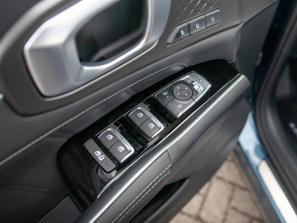 1.6 T-GDi Plug-in Hybrid 4WD ExecutiveLine 7p | Actieprijs* | Direct leverbaar | Panoramaschuifdak | 360 Camera | Stoelventilatie | Head-up display | Keyless | Dodehoekcamera | Bose Premium 