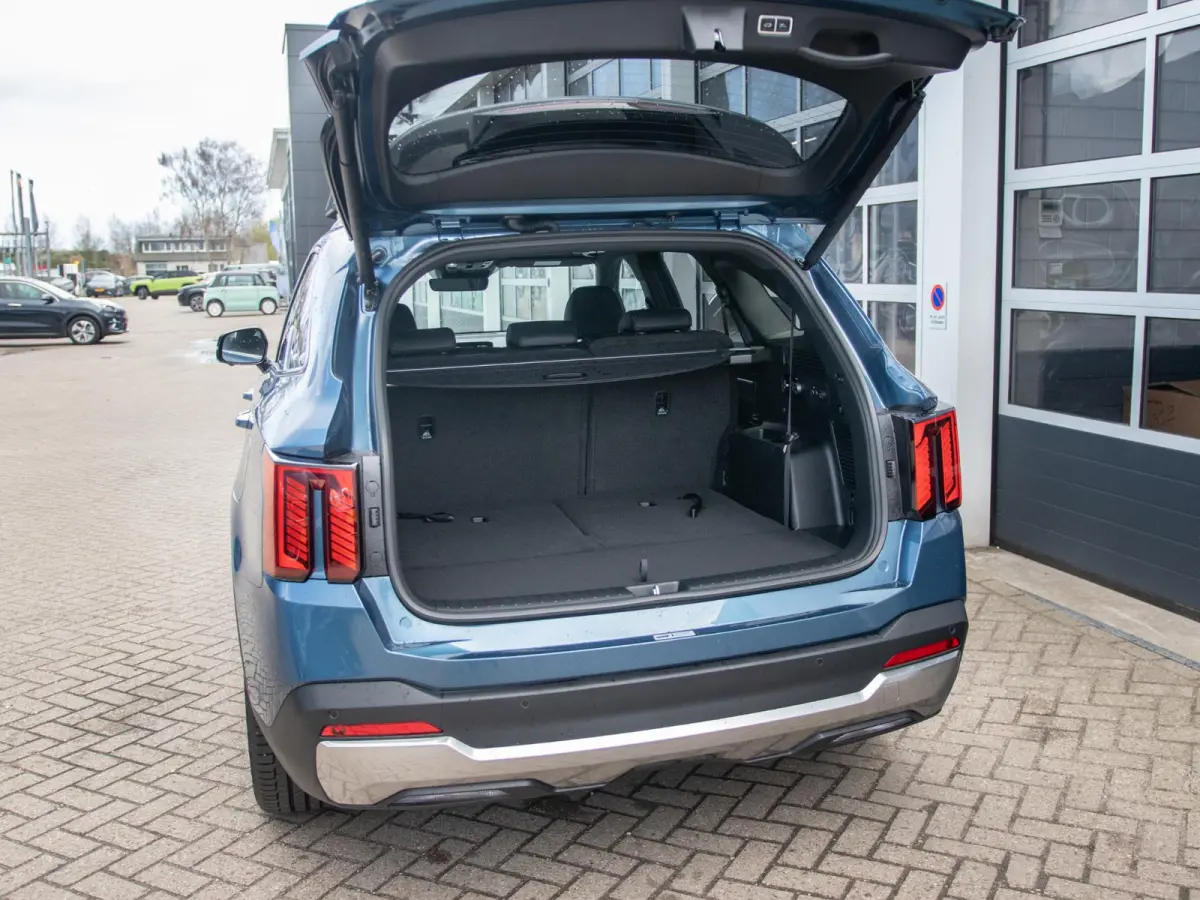 1.6 T-GDi Plug-in Hybrid 4WD ExecutiveLine 7p | Actieprijs* | Direct leverbaar | Panoramaschuifdak | 360 Camera | Stoelventilatie | Head-up display | Keyless | Dodehoekcamera | Bose Premium 