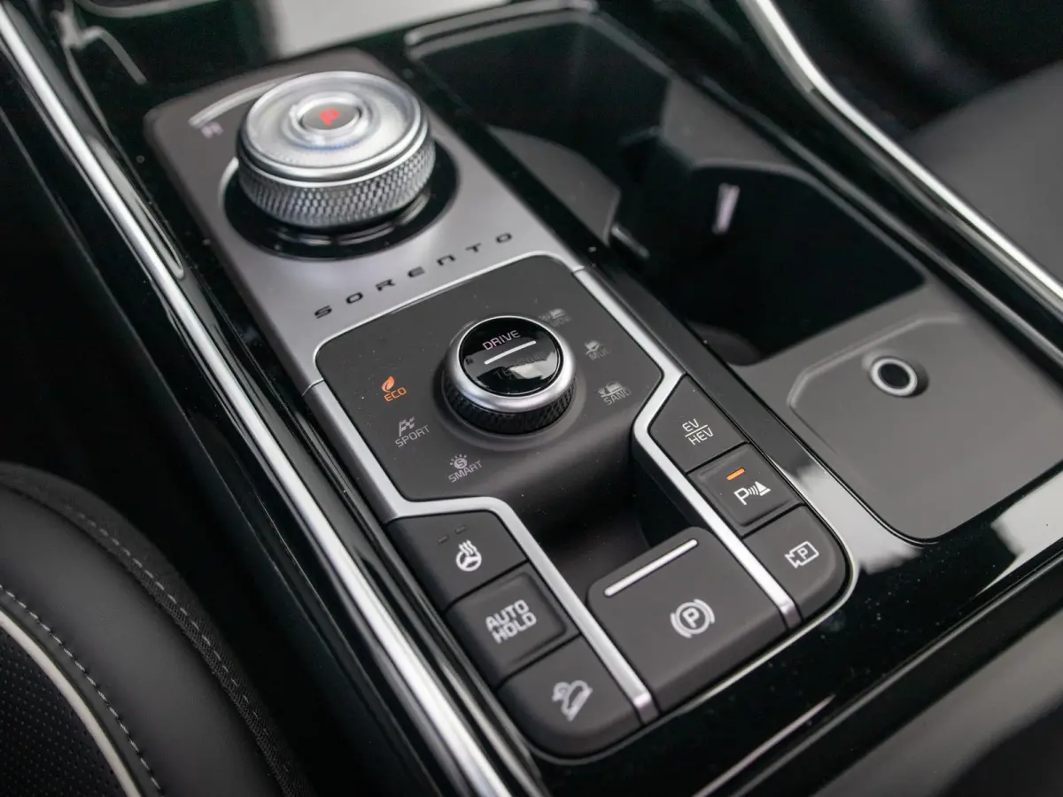 1.6 T-GDi Plug-in Hybrid 4WD ExecutiveLine 7p | Actieprijs* | Direct leverbaar | Panoramaschuifdak | 360 Camera | Stoelventilatie | Head-up display | Keyless | Dodehoekcamera | Bose Premium 