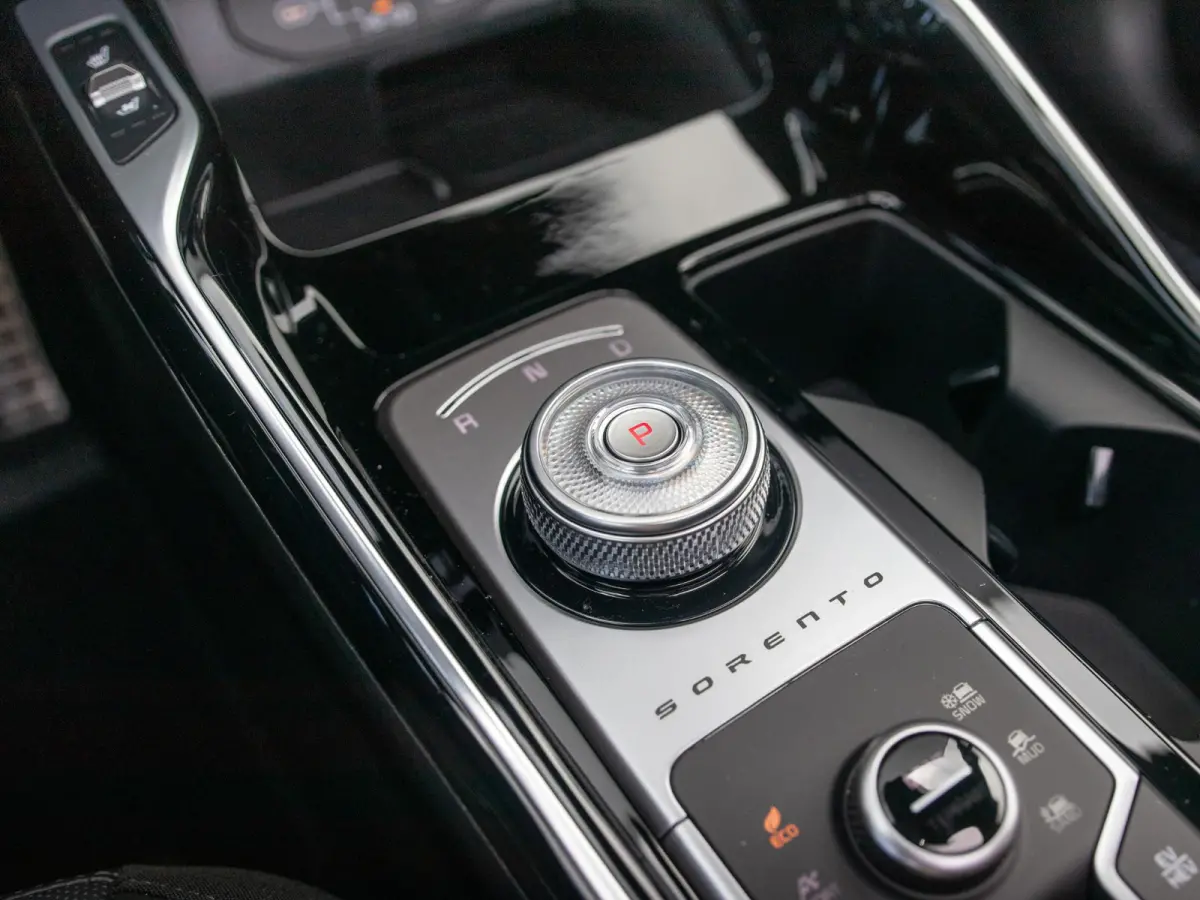 1.6 T-GDi Plug-in Hybrid 4WD ExecutiveLine 7p | Actieprijs* | Direct leverbaar | Panoramaschuifdak | 360 Camera | Stoelventilatie | Head-up display | Keyless | Dodehoekcamera | Bose Premium 