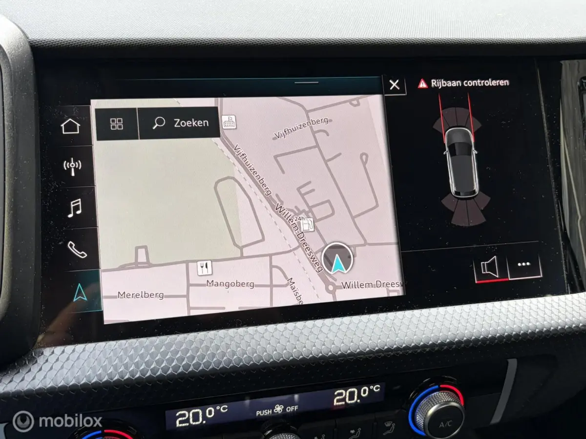 25 TFSI Attitude FM nav / Carplay / LM / Clima / 53.311 km!!