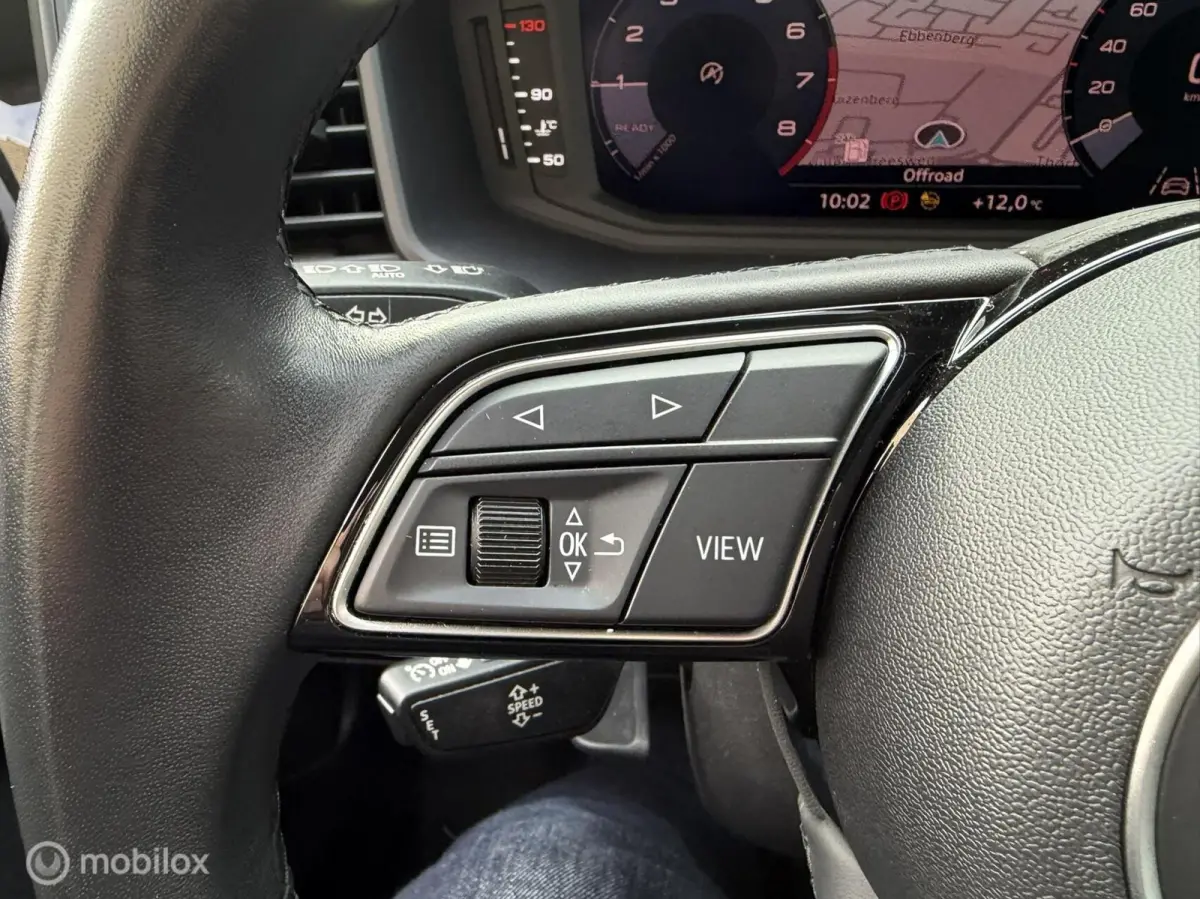 25 TFSI Attitude FM nav / Carplay / LM / Clima / 53.311 km!!