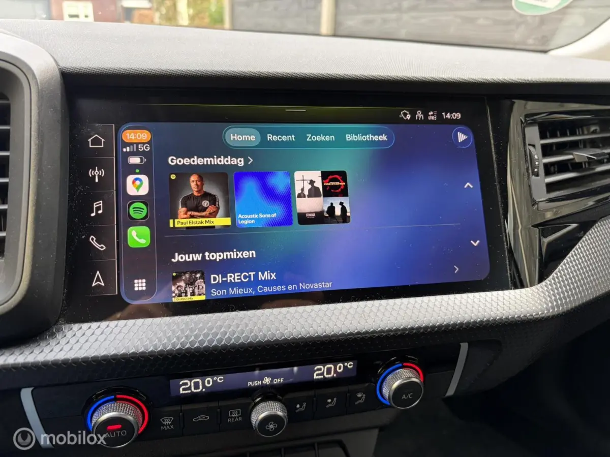 25 TFSI Attitude FM nav / Carplay / LM / Clima / 53.311 km!!