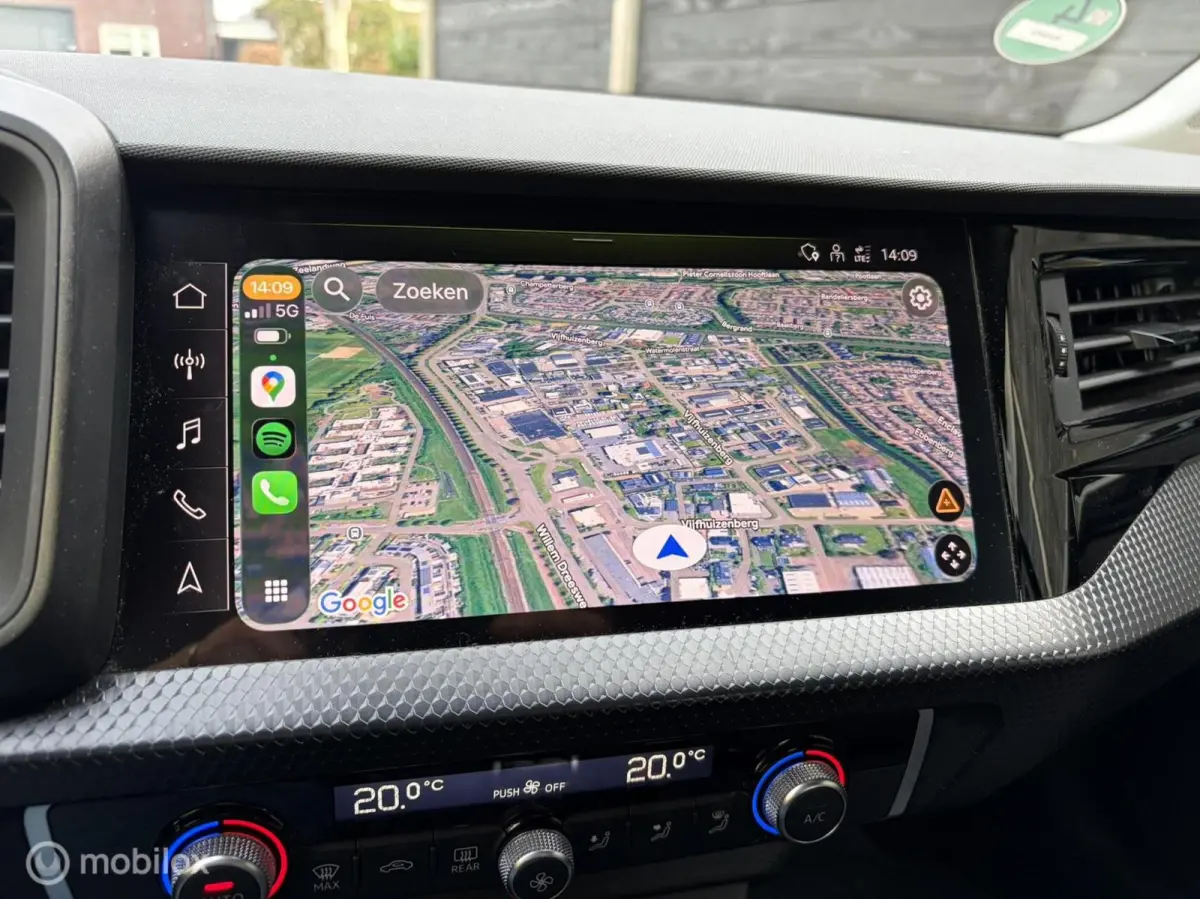 25 TFSI Attitude FM nav / Carplay / LM / Clima / 53.311 km!!