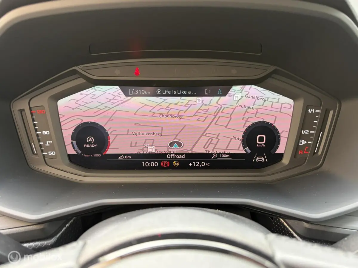 25 TFSI Attitude FM nav / Carplay / LM / Clima / 53.311 km!!