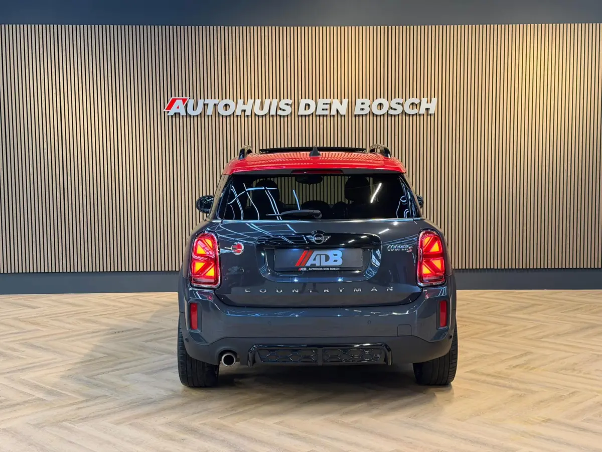 Cooper ALL4 John Cooper Works. Pano - HK