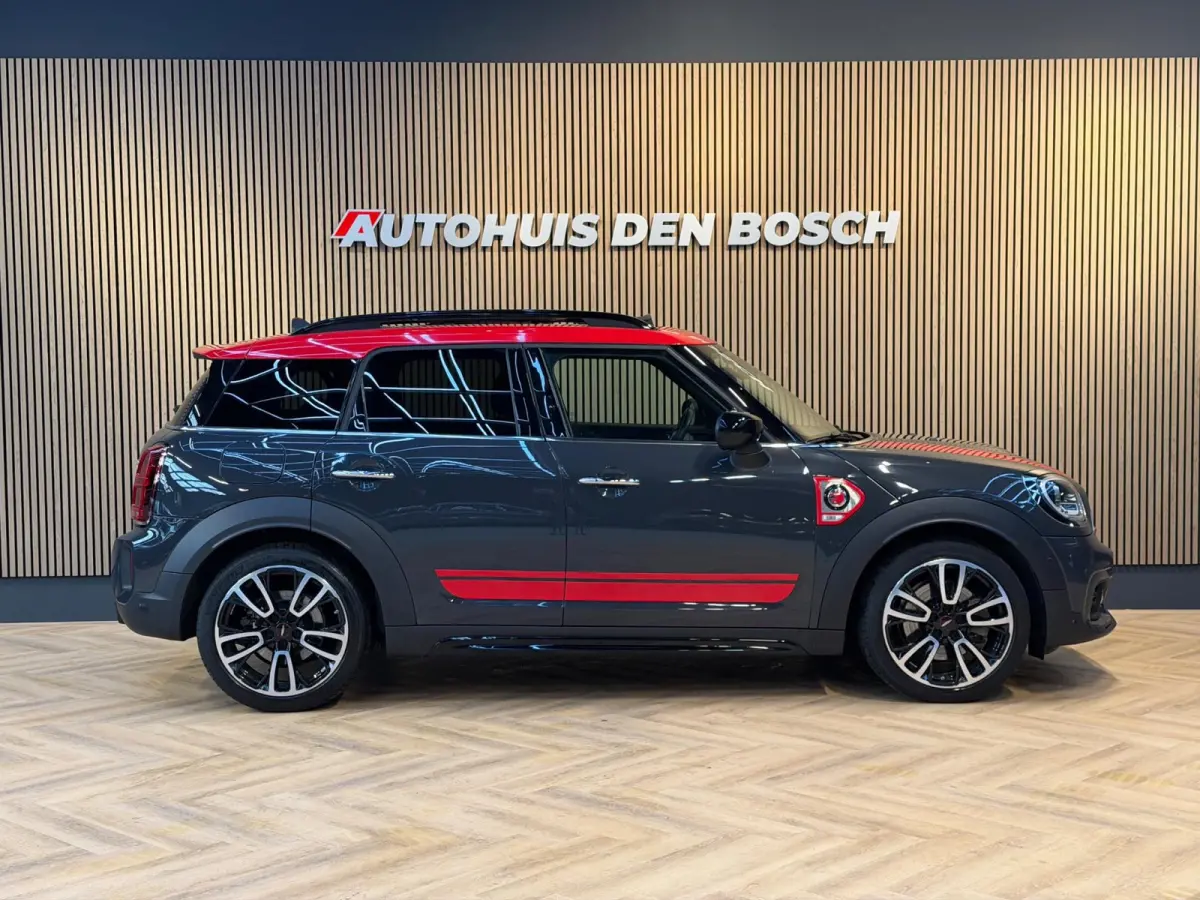 Cooper ALL4 John Cooper Works. Pano - HK