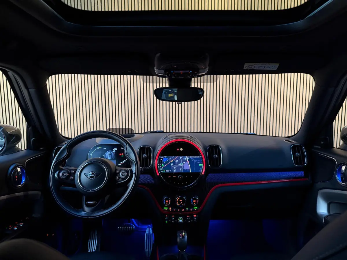 Cooper ALL4 John Cooper Works. Pano - HK
