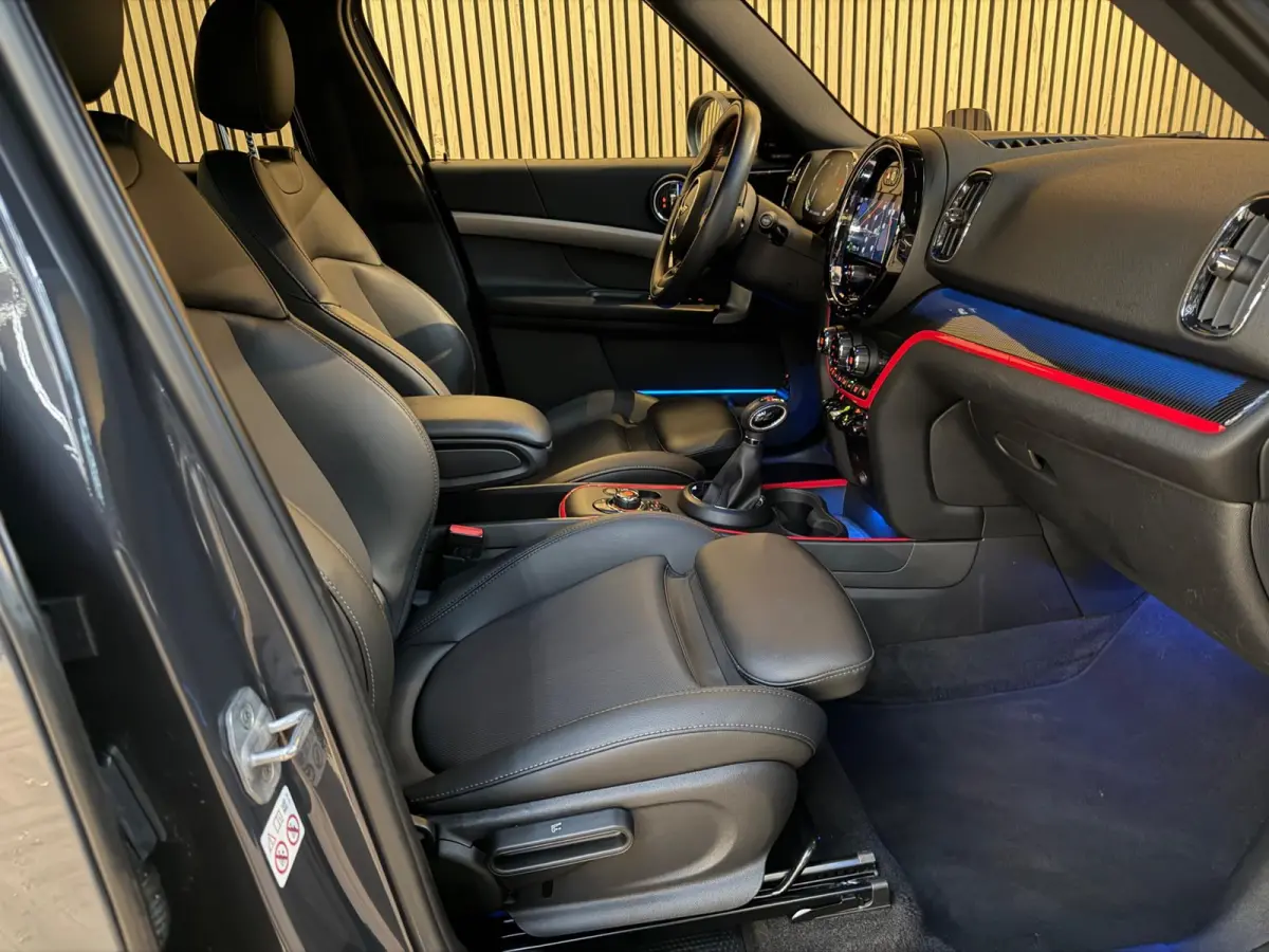 Cooper ALL4 John Cooper Works. Pano - HK