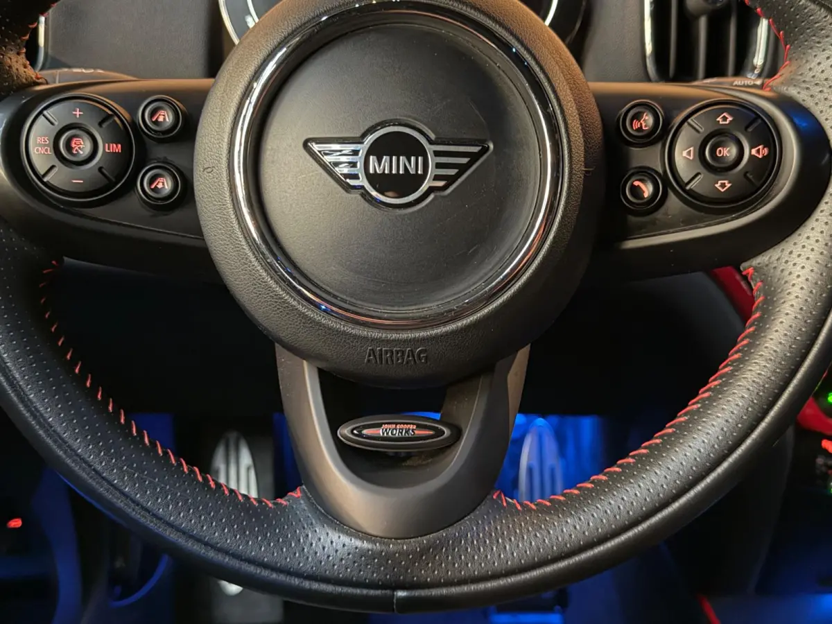Cooper ALL4 John Cooper Works. Pano - HK