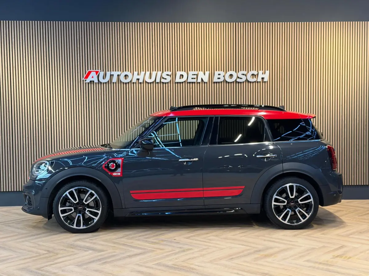 Cooper ALL4 John Cooper Works. Pano - HK