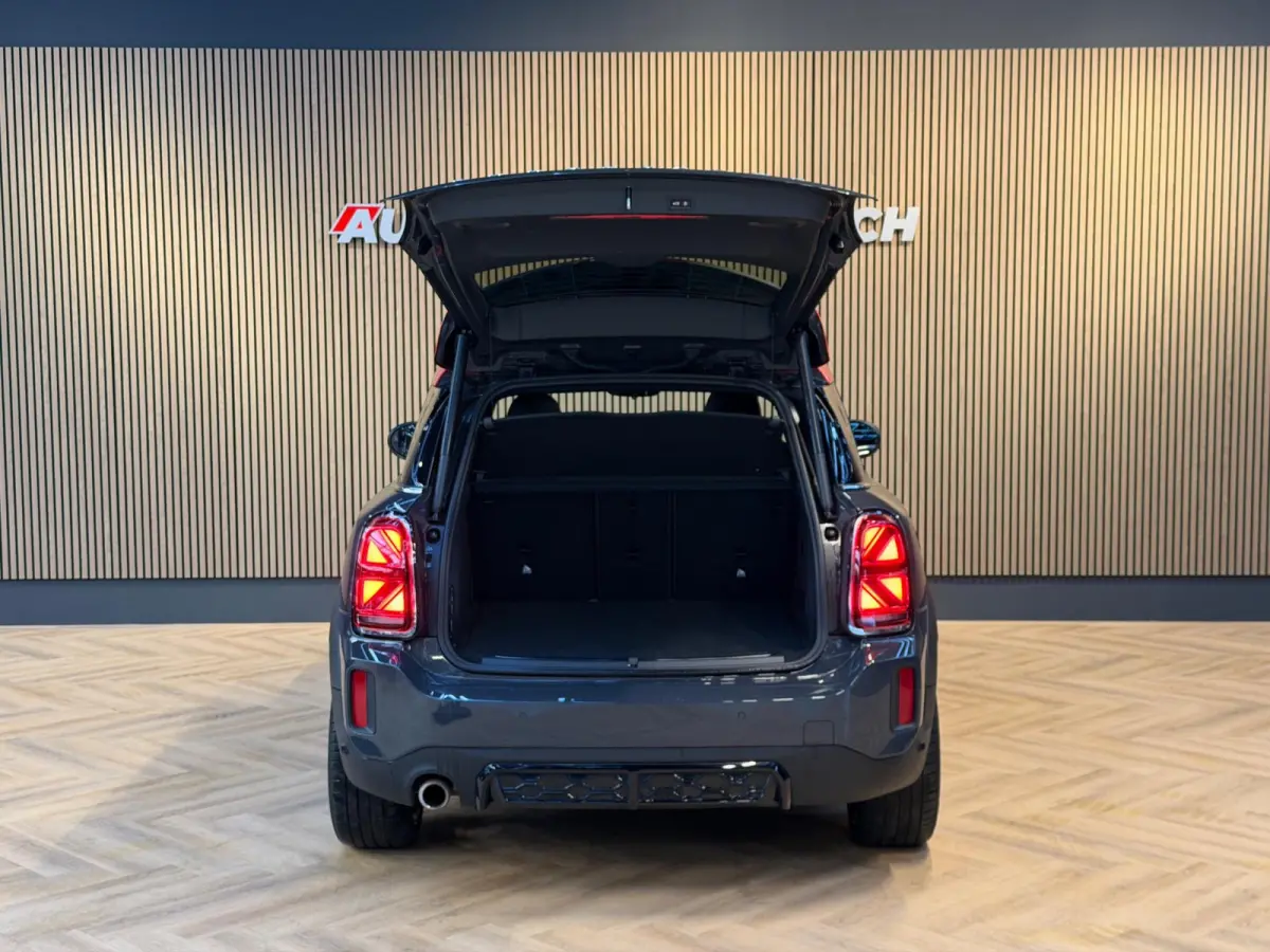 Cooper ALL4 John Cooper Works. Pano - HK