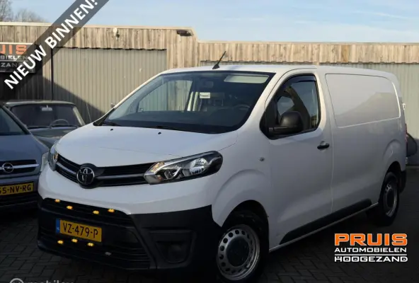 2.0 D-4D Cool 3P -CC-AIRCO- *INRUIL MOGELIJK*