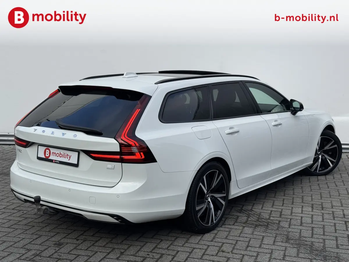 2.0 T6 AWD R-Design Trekhaak 2.100kg Head Up Harman/Kardon | 360 Camera | Panoramadak | Apple CarPlay | Adaptive Cruise
