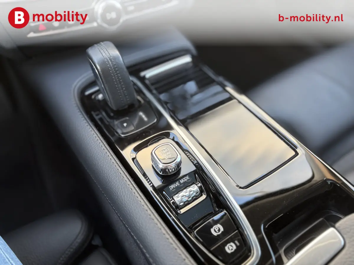 2.0 T6 AWD R-Design Trekhaak 2.100kg Head Up Harman/Kardon | 360 Camera | Panoramadak | Apple CarPlay | Adaptive Cruise