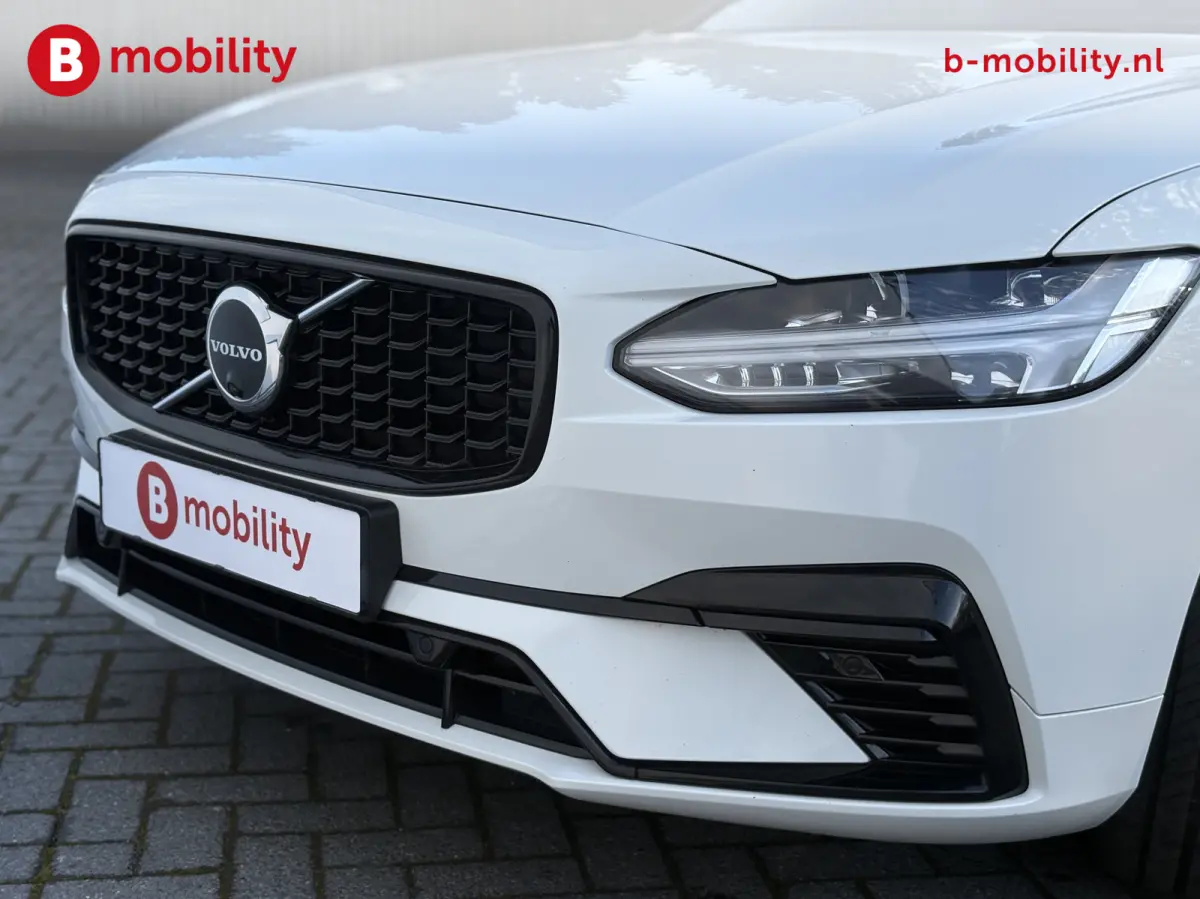 2.0 T6 AWD R-Design Trekhaak 2.100kg Head Up Harman/Kardon | 360 Camera | Panoramadak | Apple CarPlay | Adaptive Cruise