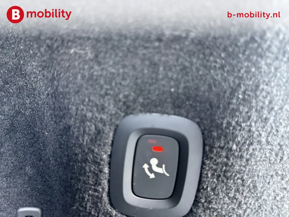 2.0 T6 AWD R-Design Trekhaak 2.100kg Head Up Harman/Kardon | 360 Camera | Panoramadak | Apple CarPlay | Adaptive Cruise